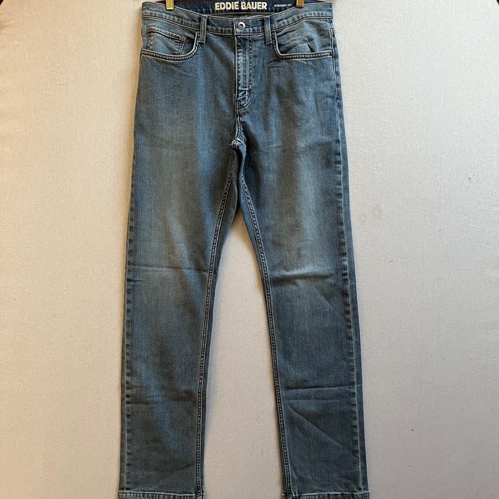 Eddie Bauer Mens Medium Wash Straight Fit Denim Jeans Size 34